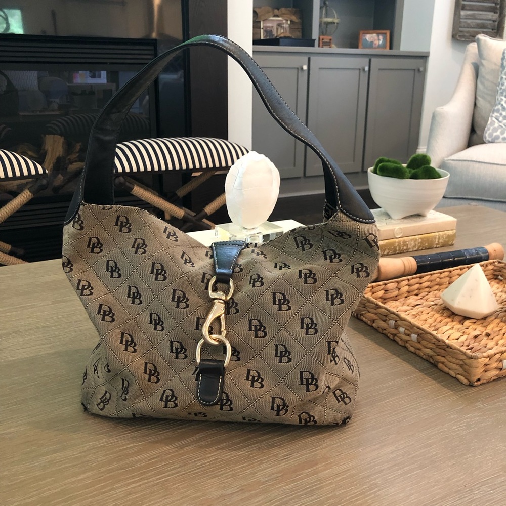 Dooney and Bourke hobo purse